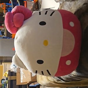 14 in hello kitty squishmellow